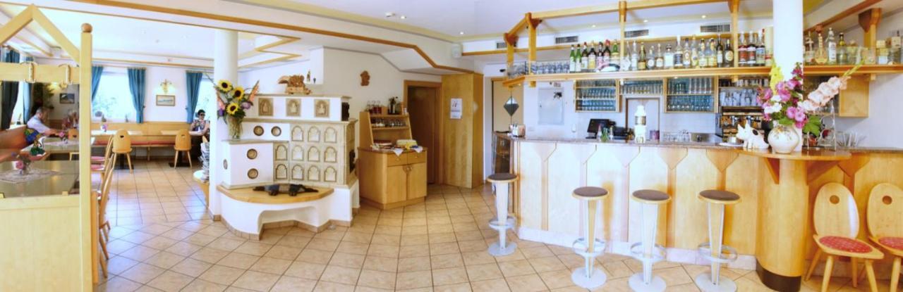 Gasthof St. Ulrich Meltina Ngoại thất bức ảnh